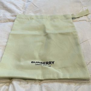 Burberry cloth drawstring bag in pale yellow/mint.